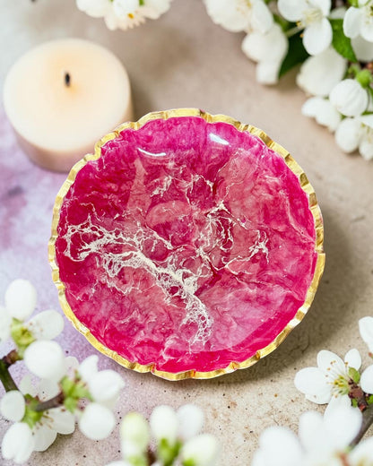 Small Pink bowl, 8x2" geode design epoxy resin