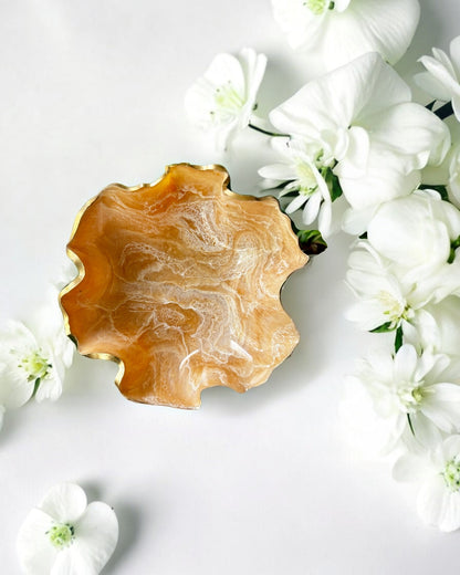 Medium Cream bowl, 11x3" geode design epoxy resin