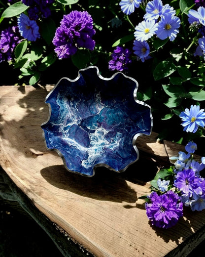 Medium Purple and Blue bowl, 11x3" geode design epoxy resin