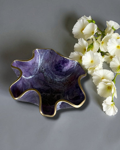 Small Purple bowl, 8x3" geode design epoxy resin
