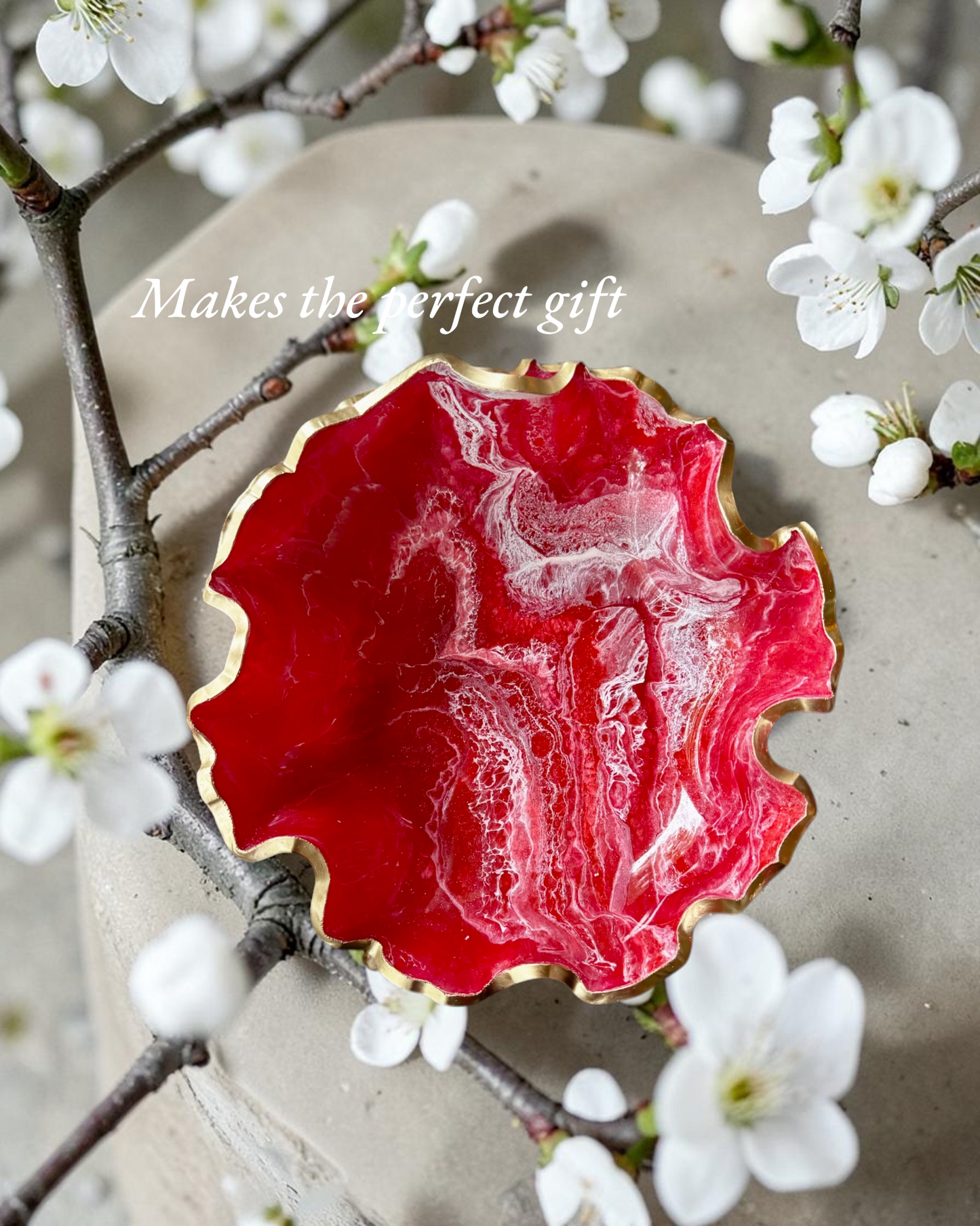 Medium Red bowl, 11x3" geode design epoxy resin