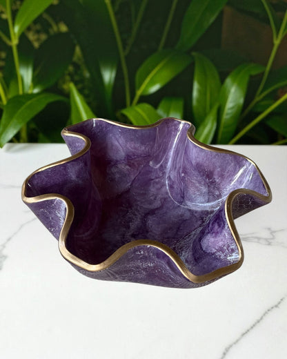 Small Purple bowl, 8x3" geode design epoxy resin