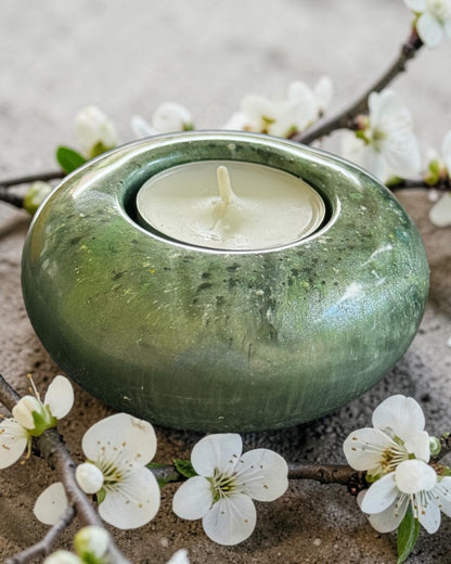 Green set of 3 candle tealight holders with geode design epoxy resin
