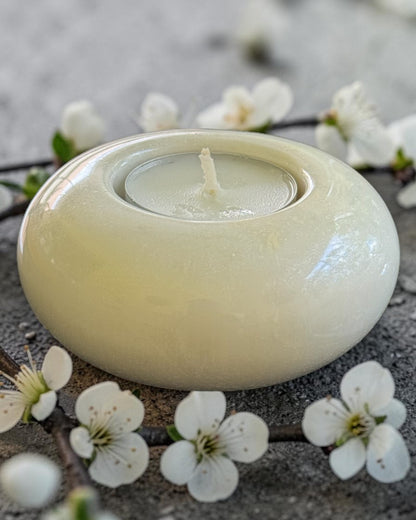 White set of 3 candle tealight holders with geode design epoxy resin