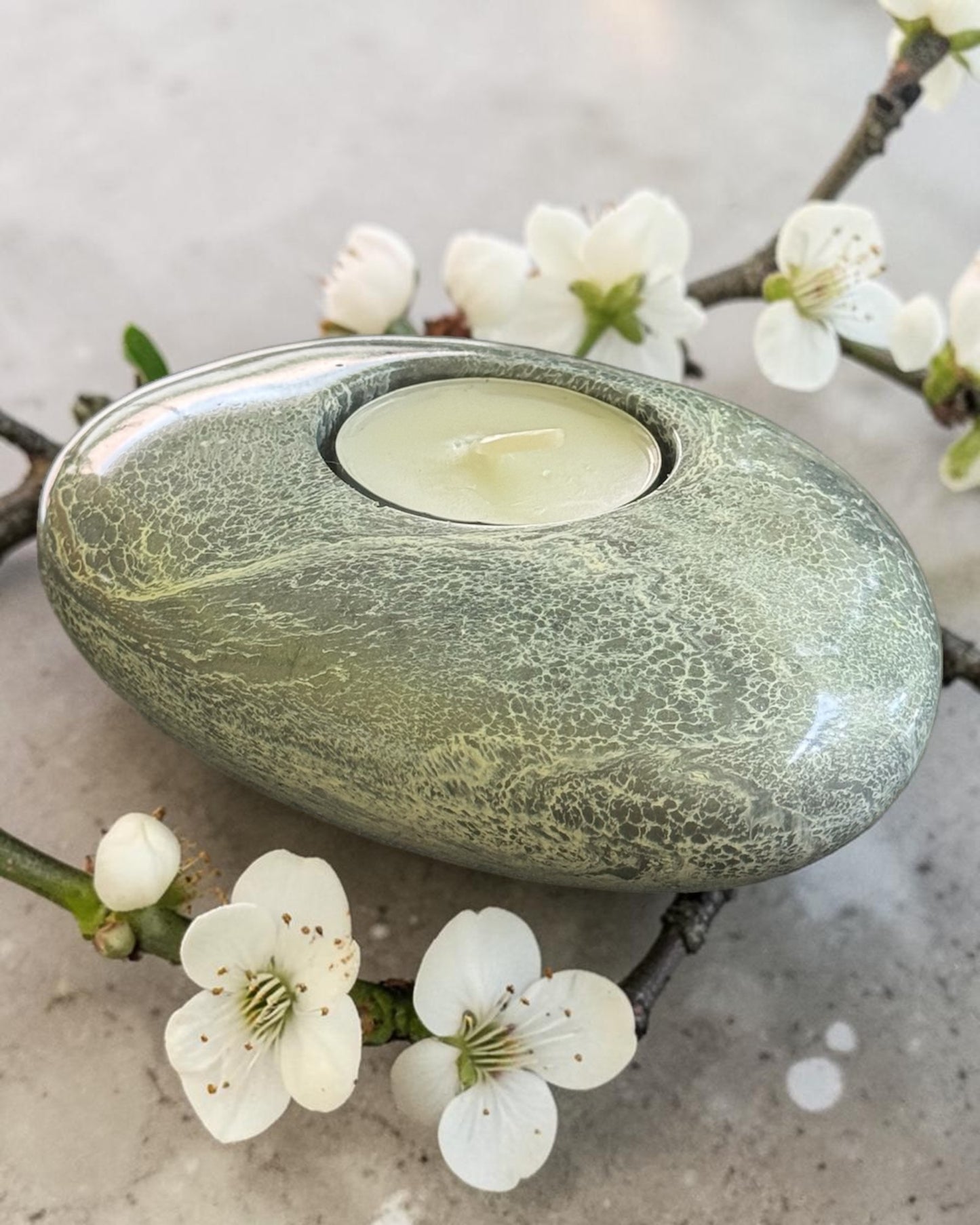 Silver and Grey set of 3 candle tealight holders with geode design epoxy resin