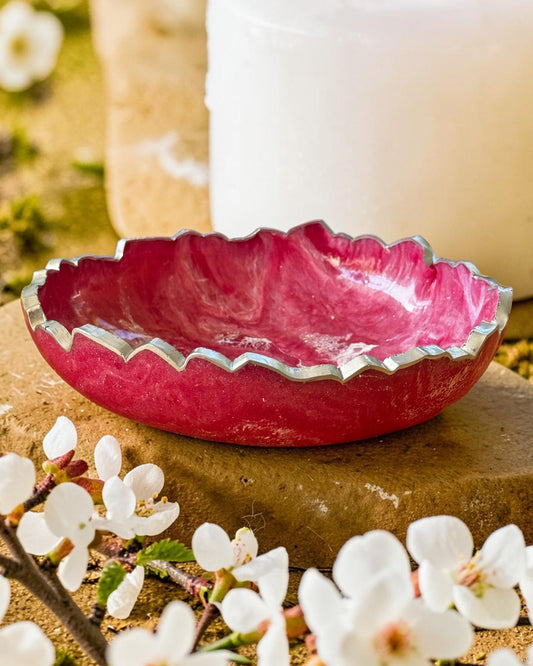 Small Pink bowl, 8x2" geode design epoxy resin
