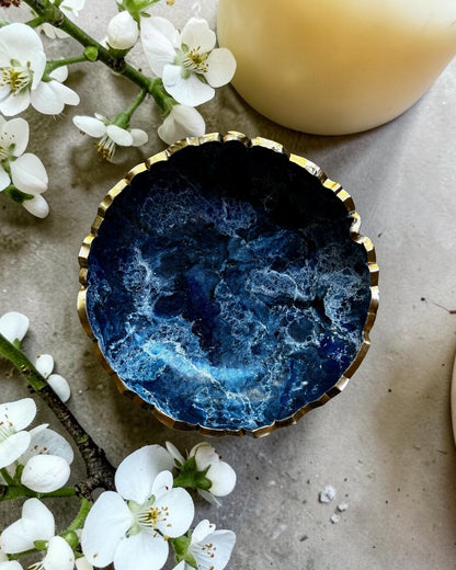 Small Blue bowl, 8x2" geode design epoxy resin