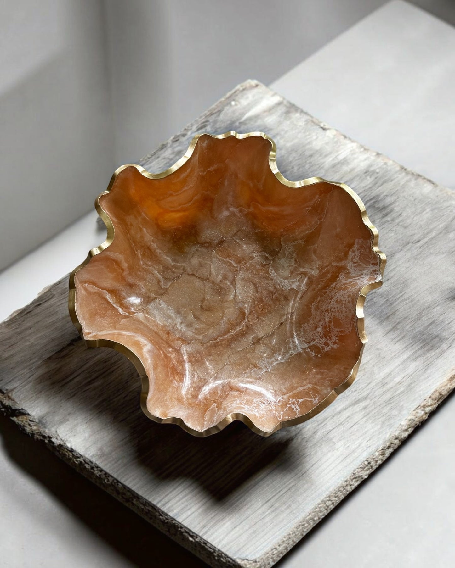 Medium Cream bowl, 11x3" geode design epoxy resin