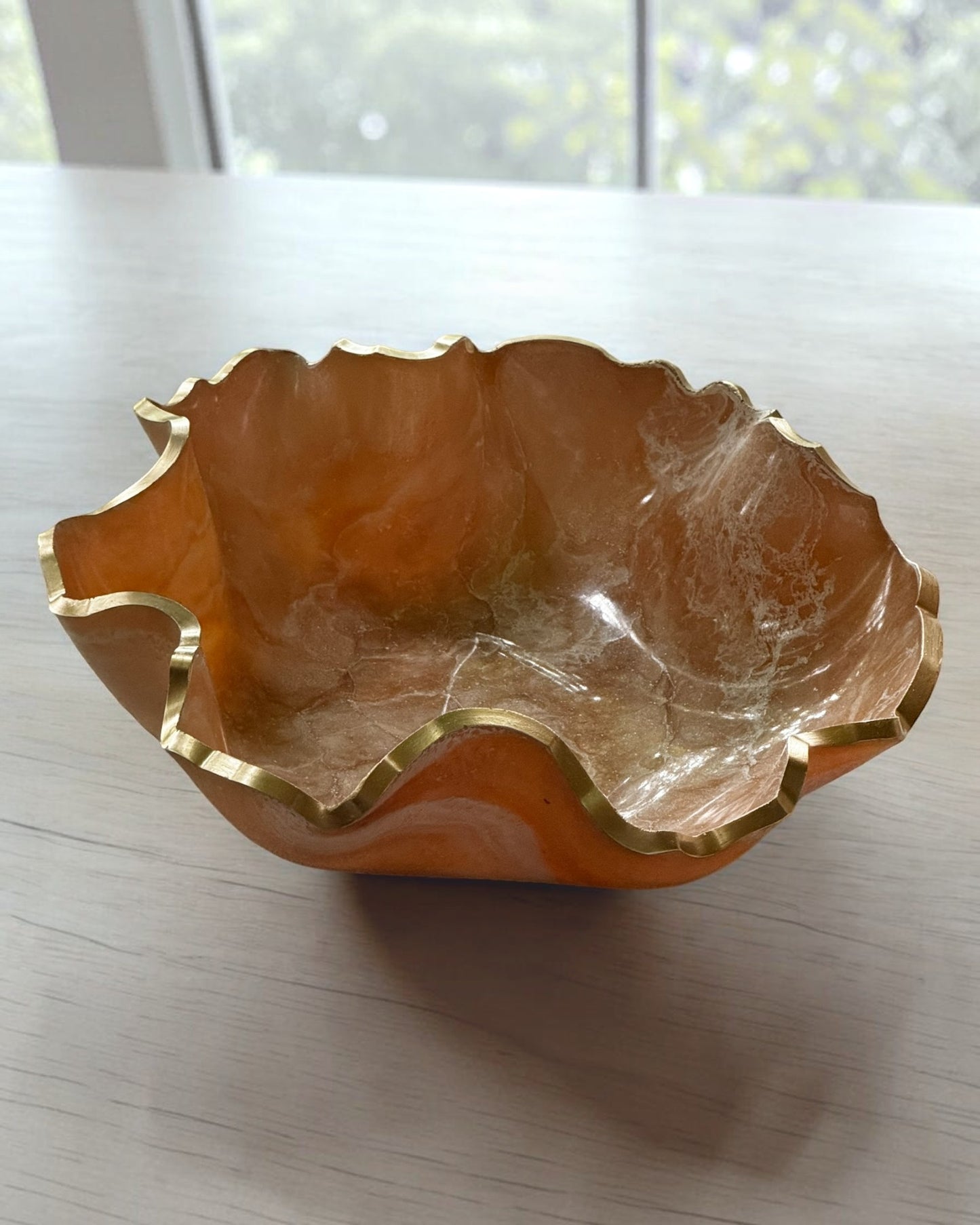Medium Cream bowl, 11x3" geode design epoxy resin