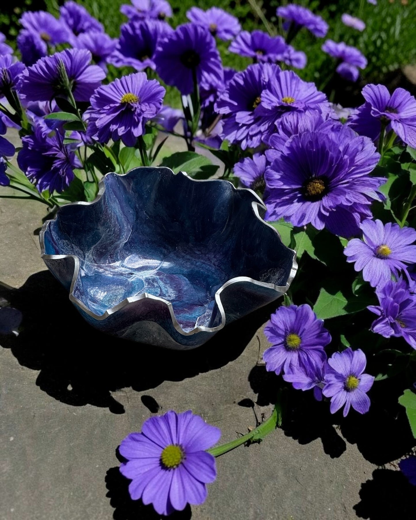 Medium Purple and Blue bowl, 11x3" geode design epoxy resin