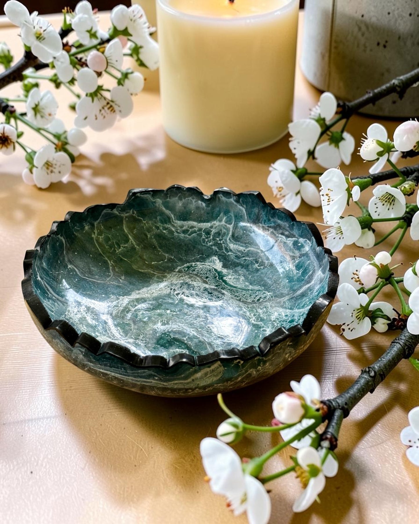 Small Teal and Silver bowl, 8x2" geode design epoxy resin