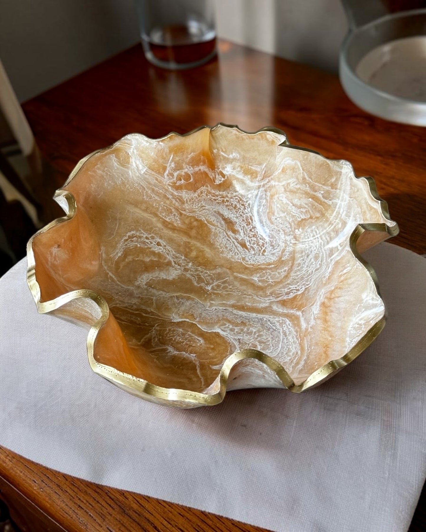 Medium Cream bowl, 11x3" geode design epoxy resin