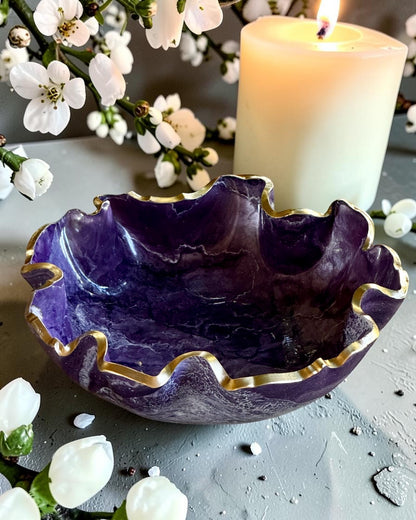 Medium Purple bowl, 11x3" geode design epoxy resin