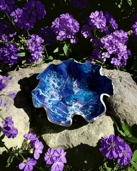 Medium Purple and Blue bowl, 11x3" geode design epoxy resin