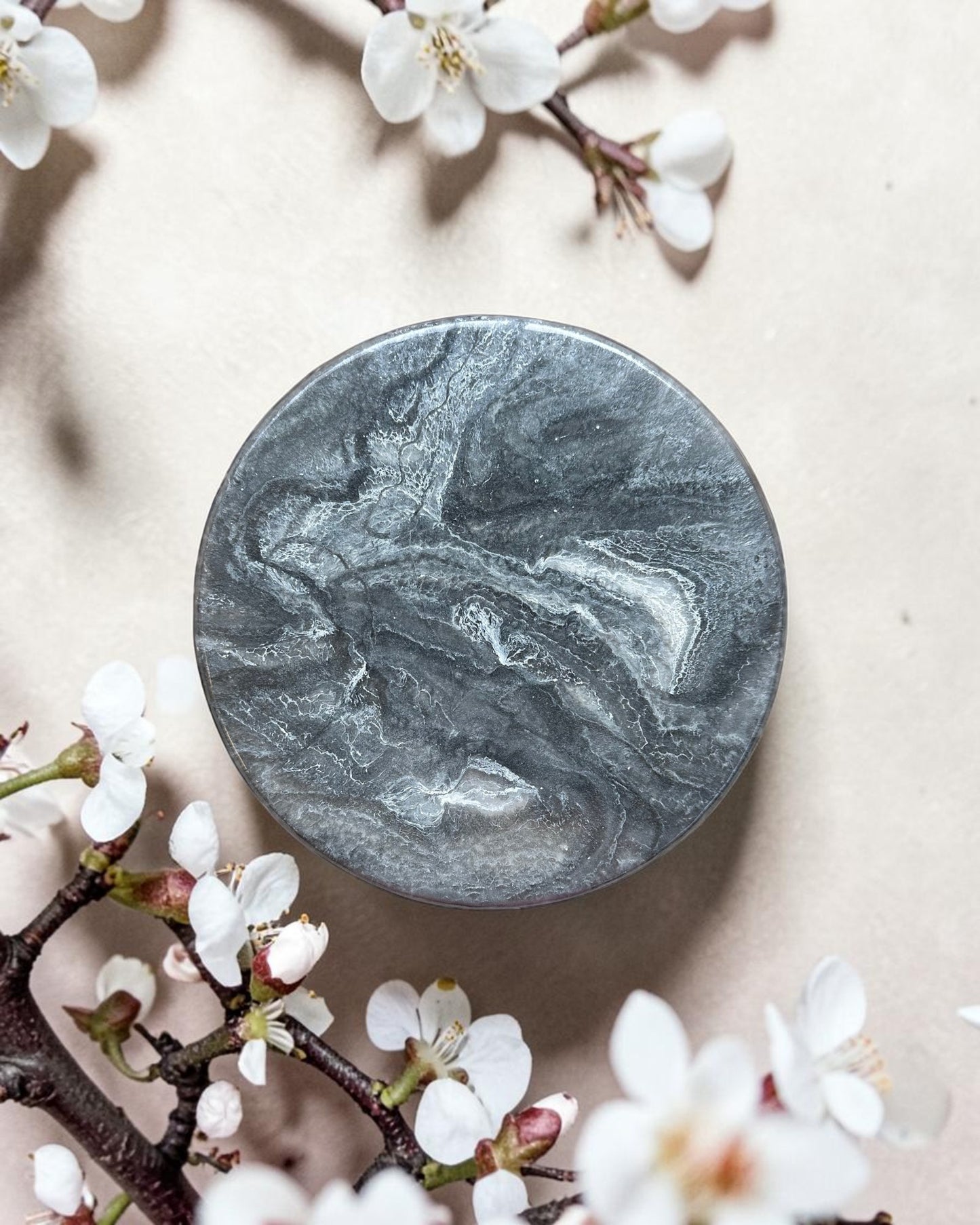 Silver and Grey Lazy Susan's geode design epoxy resin, 5 sizes