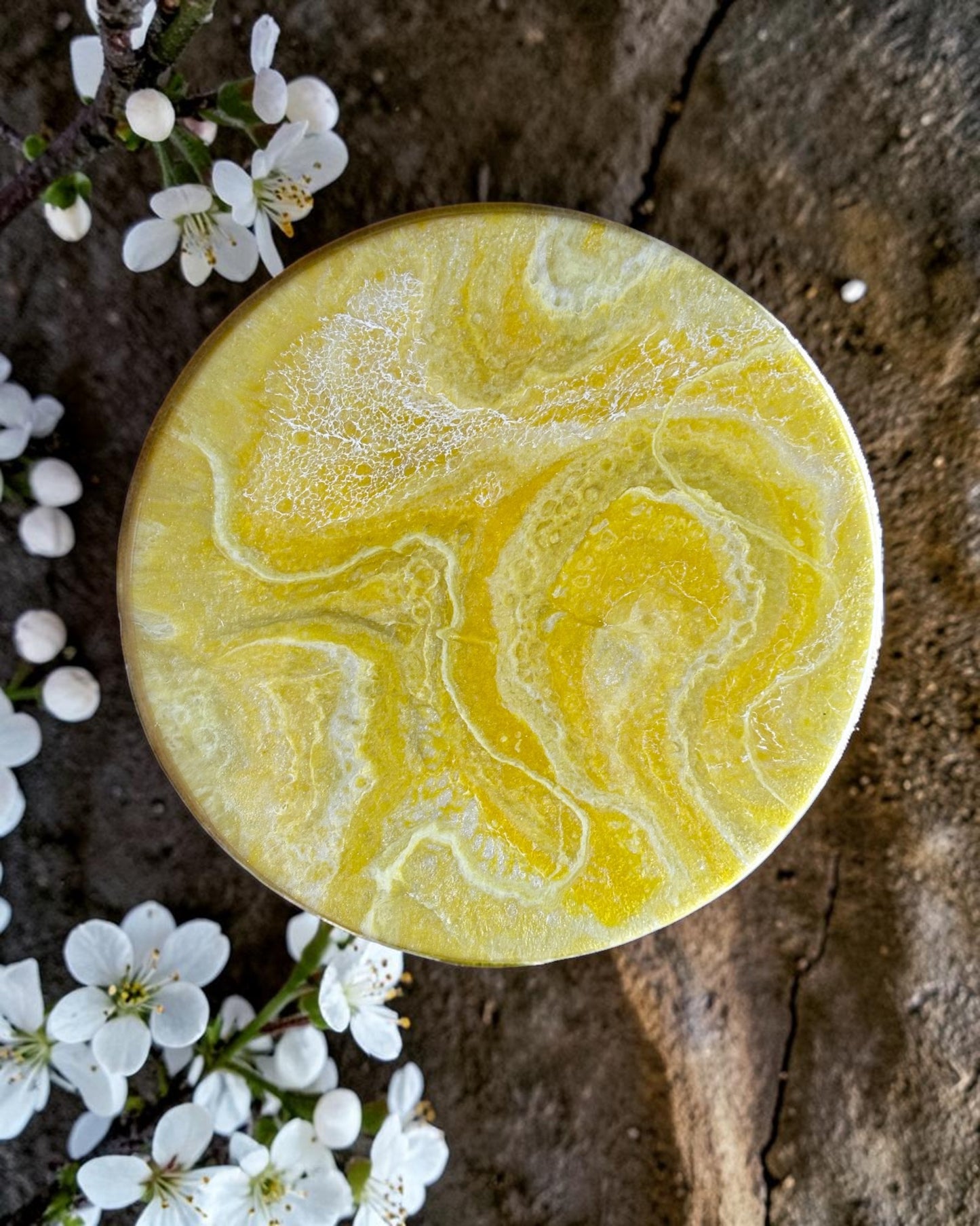 Yellow Lazy Susan's geode design epoxy resin, 5 sizes