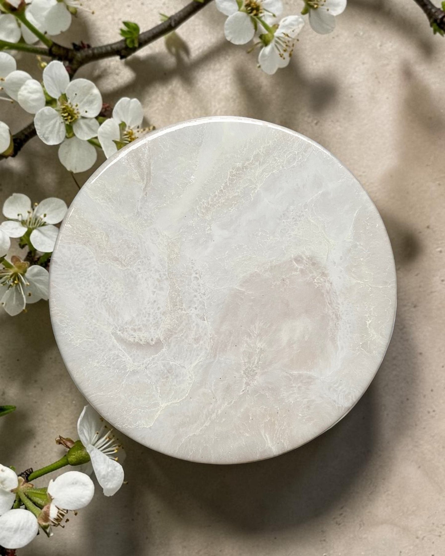 White Lazy Susan's geode design epoxy resin, 5 sizes