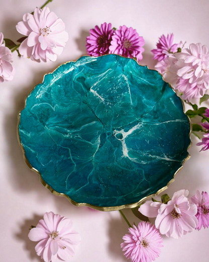 Ocean colors Platter 12" geode design epoxy resin