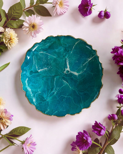 Ocean colors Platter 12" geode design epoxy resin