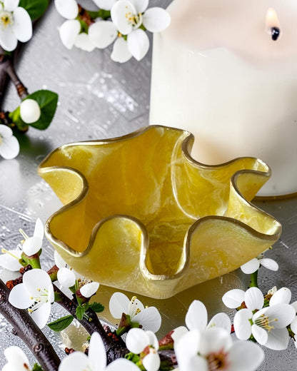 Small Yellow bowl, 8x3" geode design epoxy resin