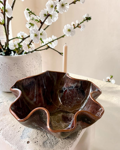 Small Black, Bronze and Copper bowl, 8x3" geode design epoxy resin