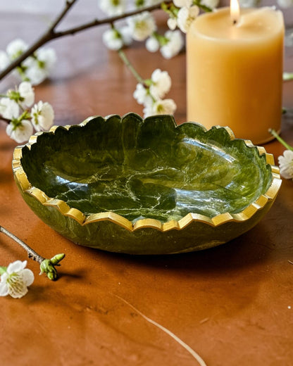 Small Olive green bowl, 8x2" geode design epoxy resin