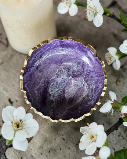 Small Purple bowl, 8x2" geode design epoxy resin