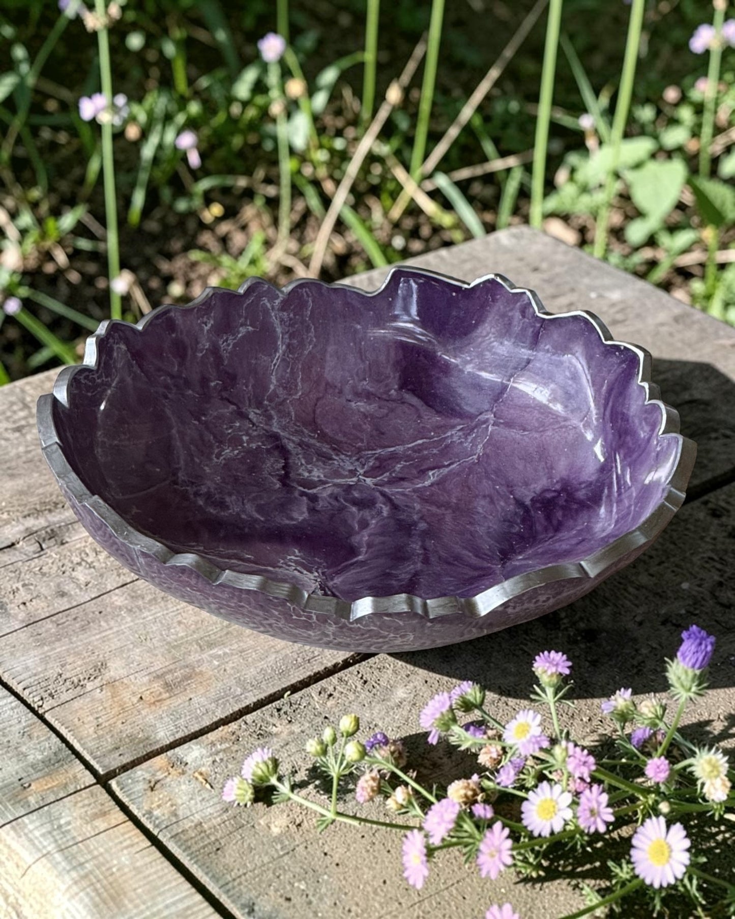 Small Purple bowl, 8x2" geode design epoxy resin