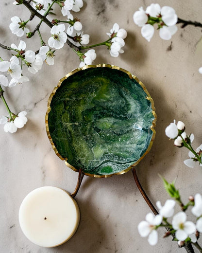 Small Green bowl, 8x2" geode design epoxy resin