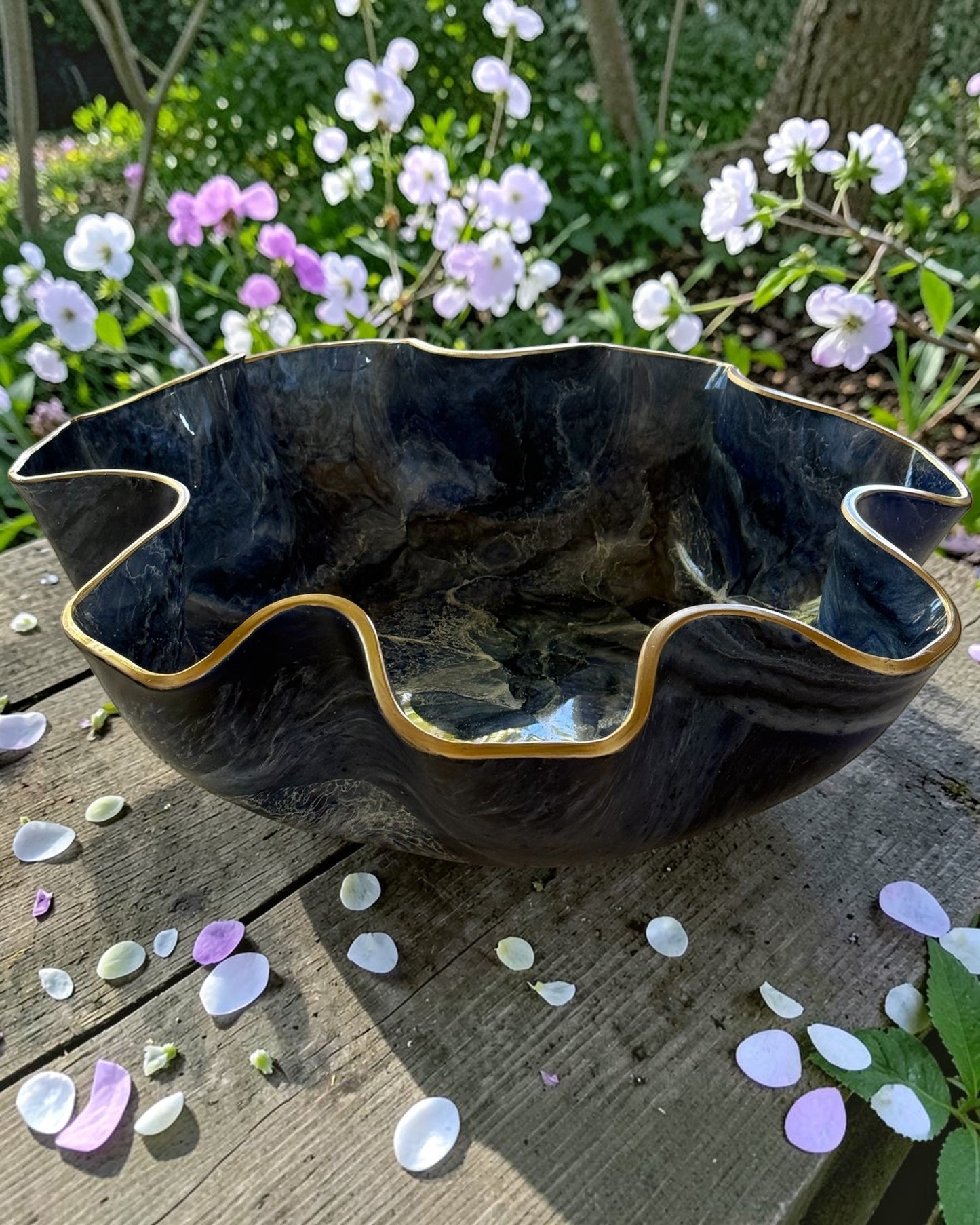 Large Blue bowl, 18x3" geode design epoxy resin