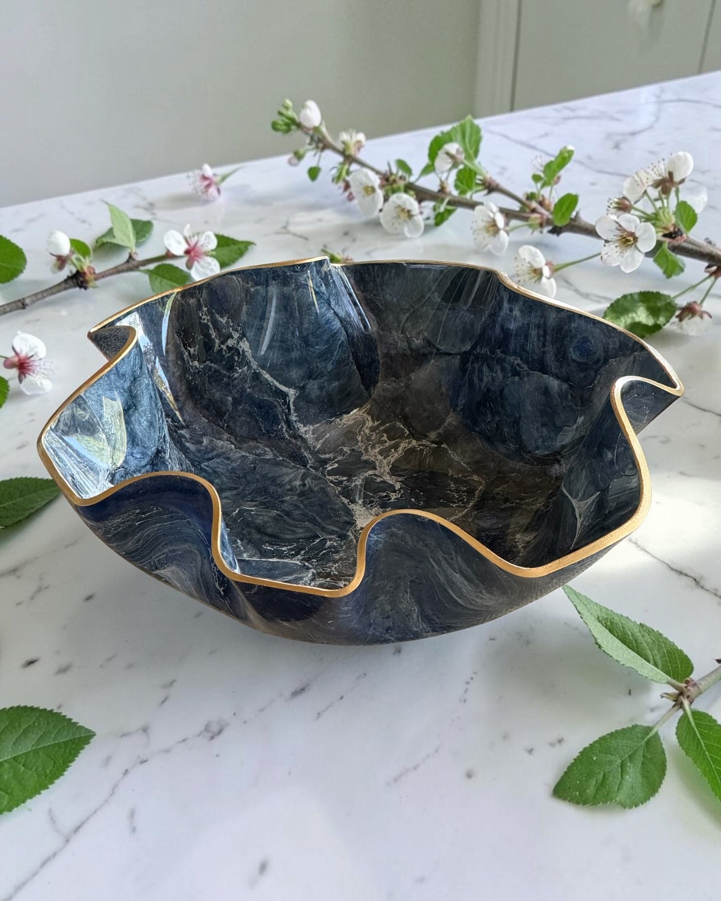 Large Blue bowl, 18x3" geode design epoxy resin