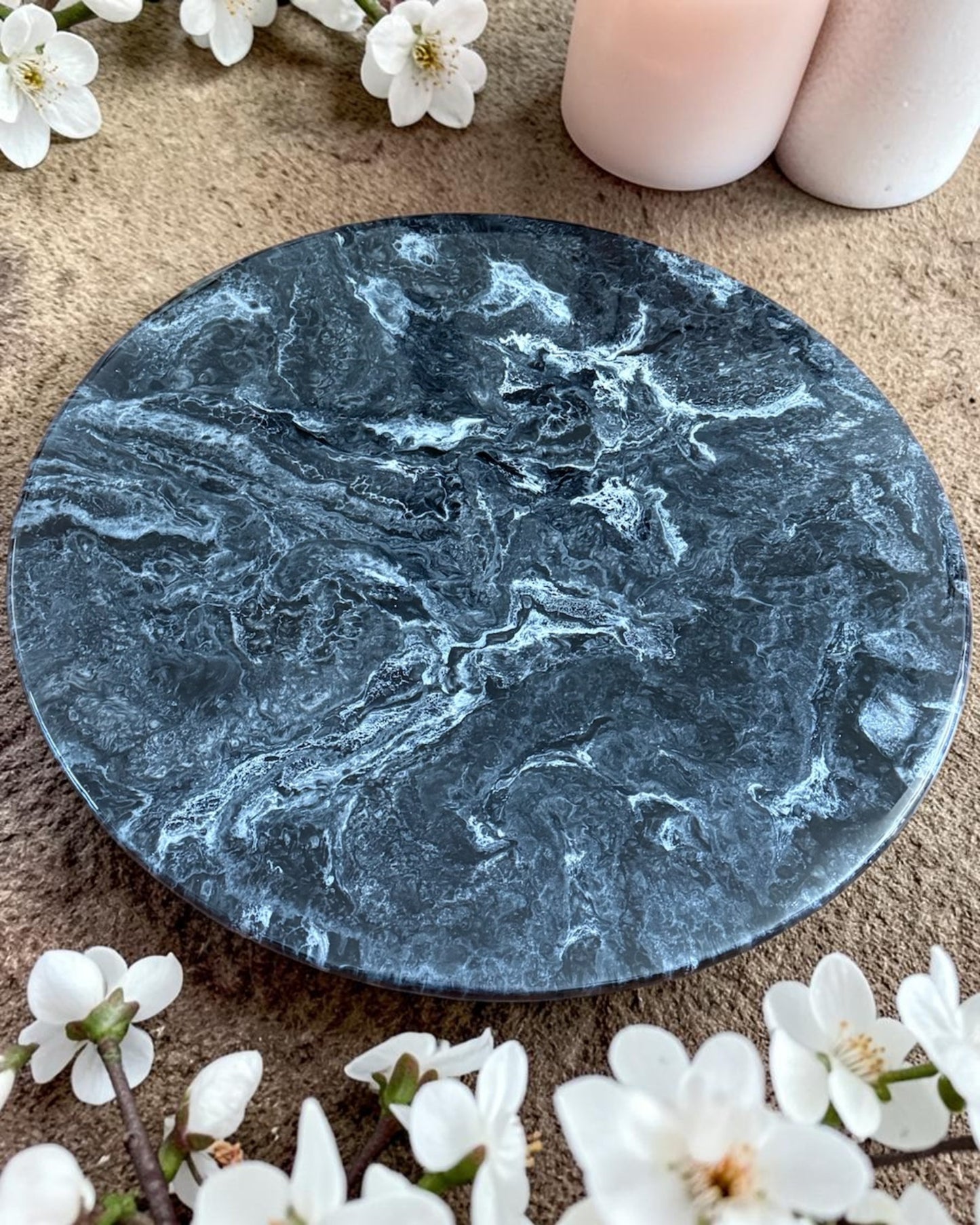 Black Lazy Susan's geode design epoxy resin, 5 sizes
