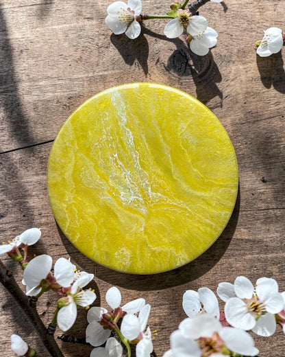 Yellow Lazy Susan's geode design epoxy resin, 5 sizes