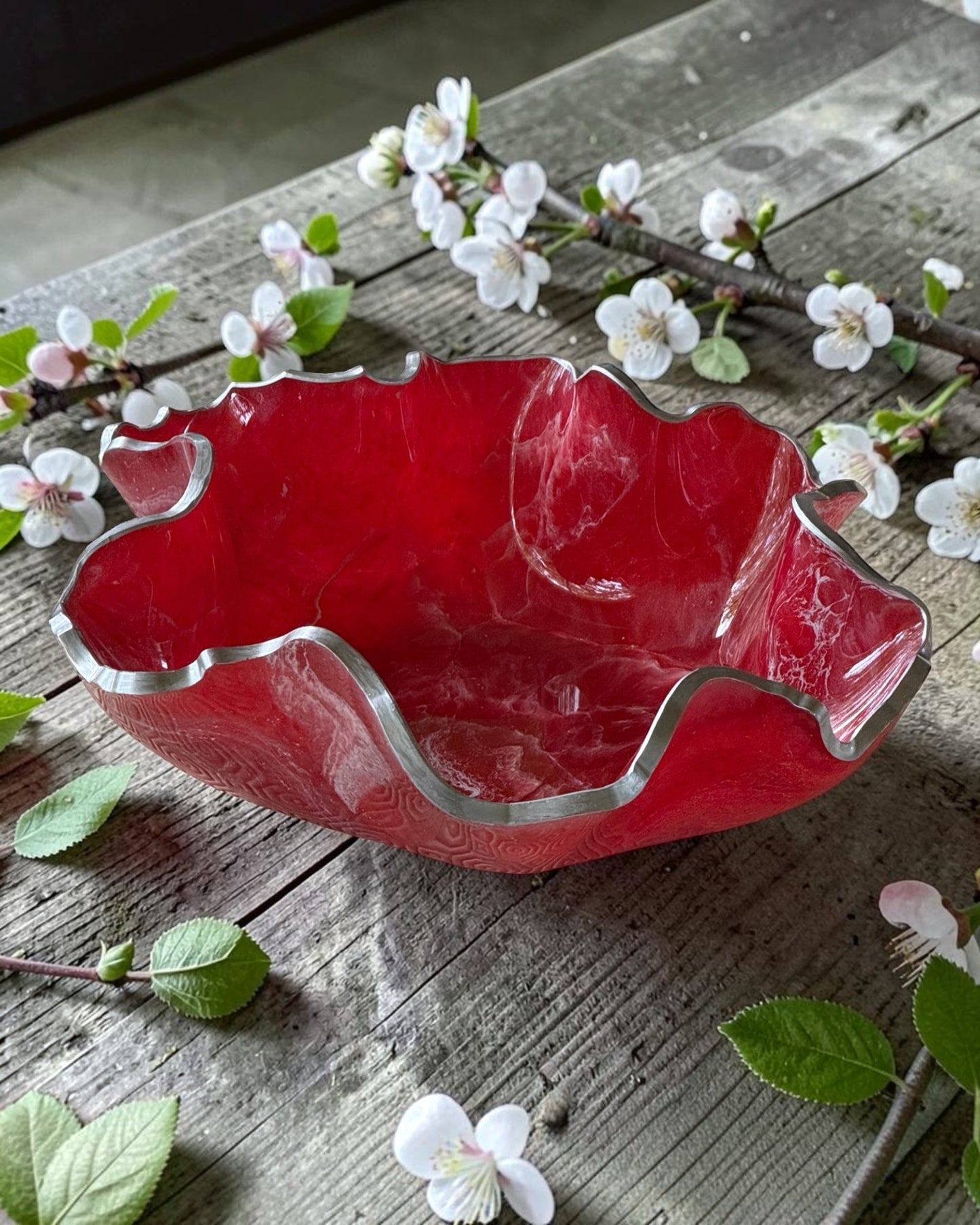 Medium Red bowl, 11x3" geode design epoxy resin
