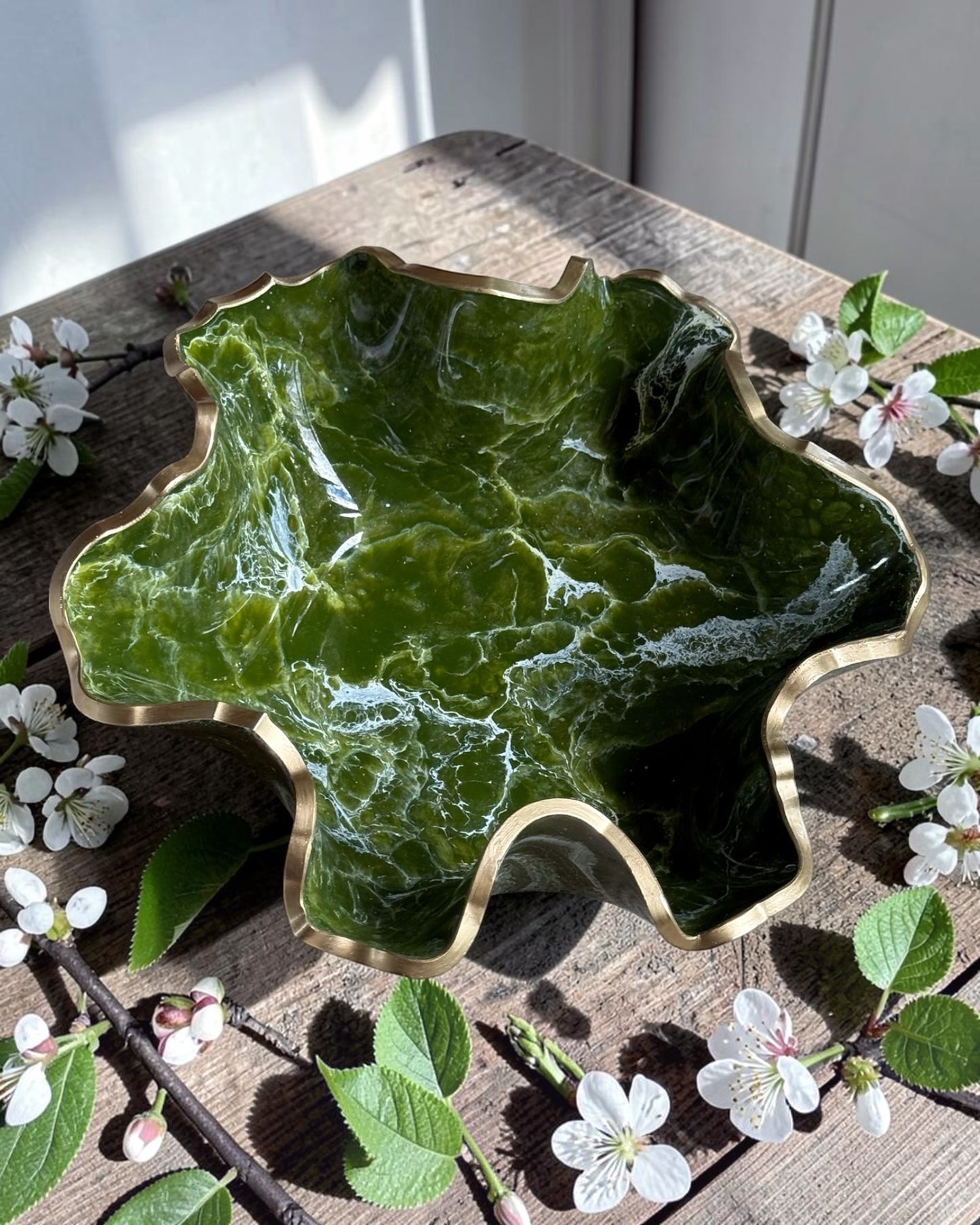 Medium Olive green bowl, 11x3" geode design epoxy resin
