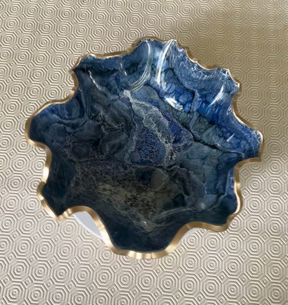 Medium Blue bowl, 11x3" geode design epoxy resin
