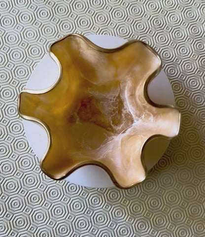 Small Cream bowl, 8x3" geode design epoxy resin