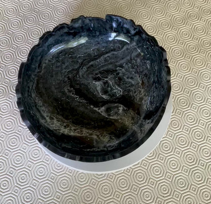 Small Black bowl, 8x2" geode design epoxy resin
