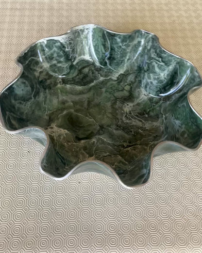 Large Green bowl, 18x3" geode design epoxy resin