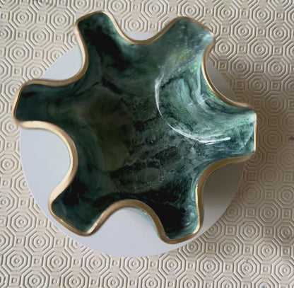 Small Green bowl, 8x3" geode design epoxy resin